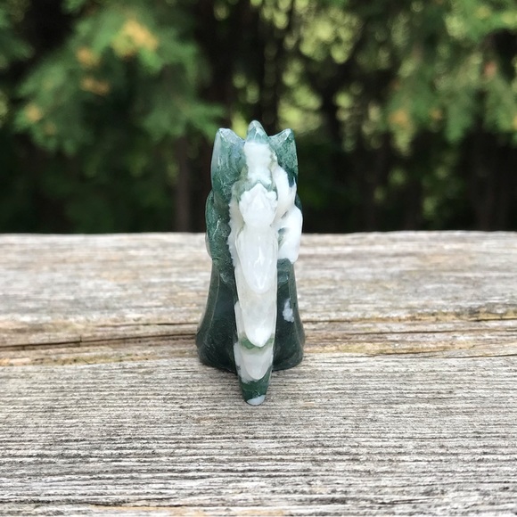 Unicorn Carving - Picture 2 of 3